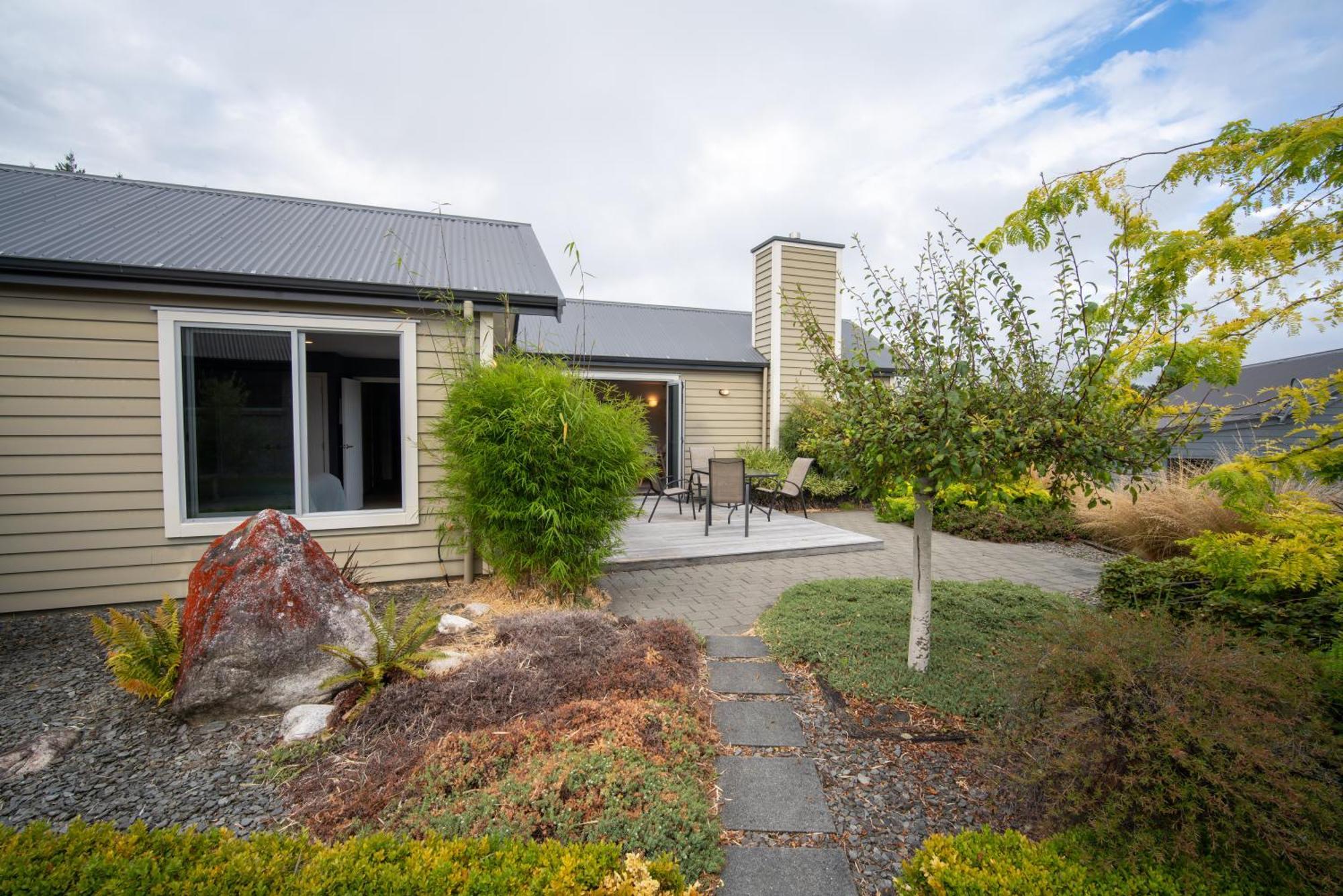 Southland Sounds - Te Anau